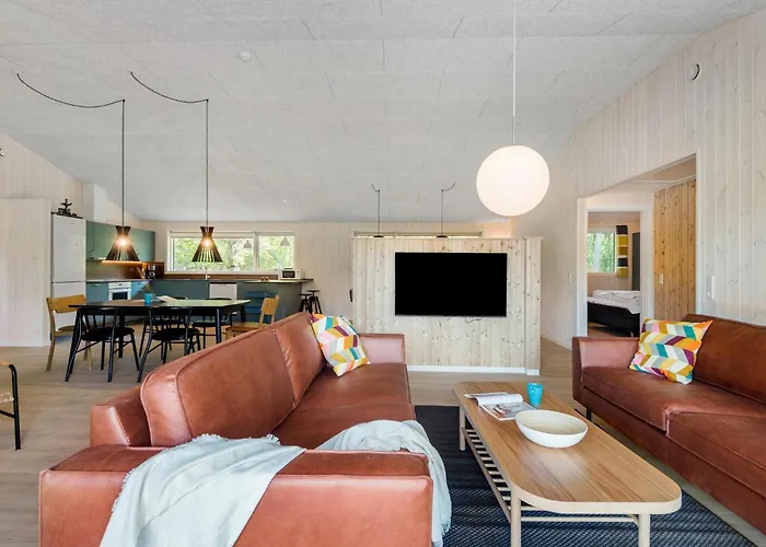 Дом отдыха 4 Bedroom Gorgeous In